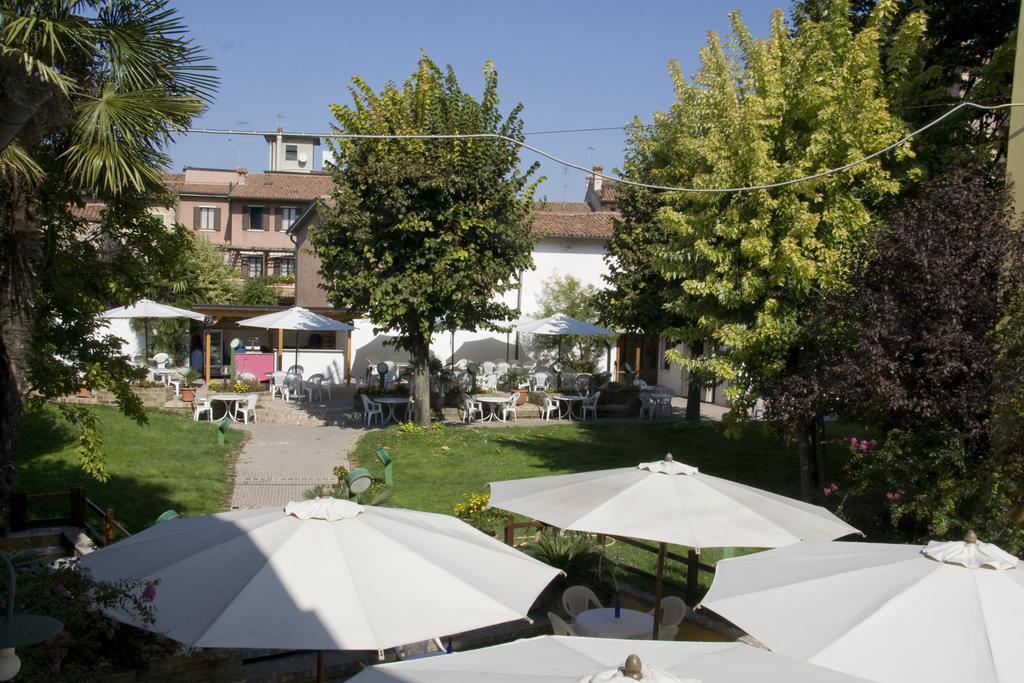 Albergo Al Cacciatore Tortellinando Valeggio sul Mincio Εξωτερικό φωτογραφία