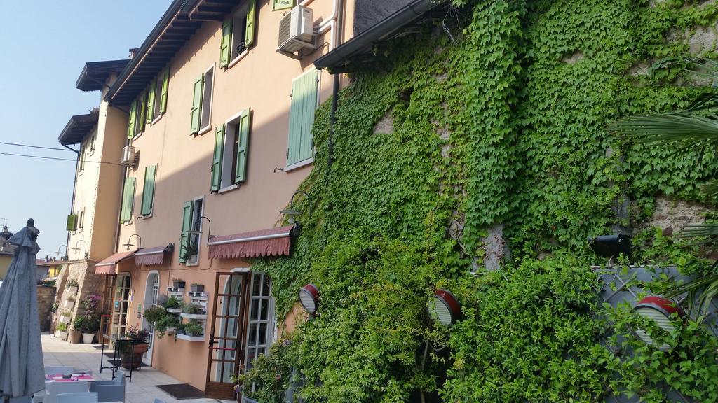 Albergo Al Cacciatore Tortellinando Valeggio sul Mincio Εξωτερικό φωτογραφία
